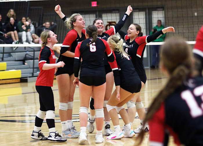 a Jesuit Oregon City 6A Oregon volleyball final November 4 2023 Dan Brood 20